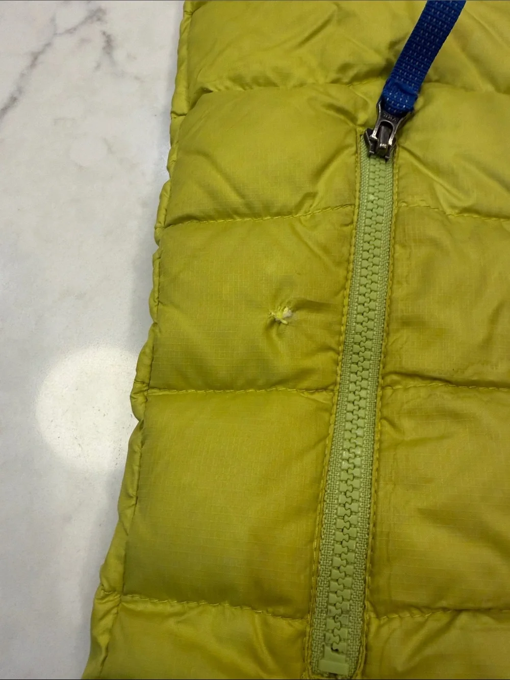 Patagonia Boys' Down Sweater Vest Size XL 14